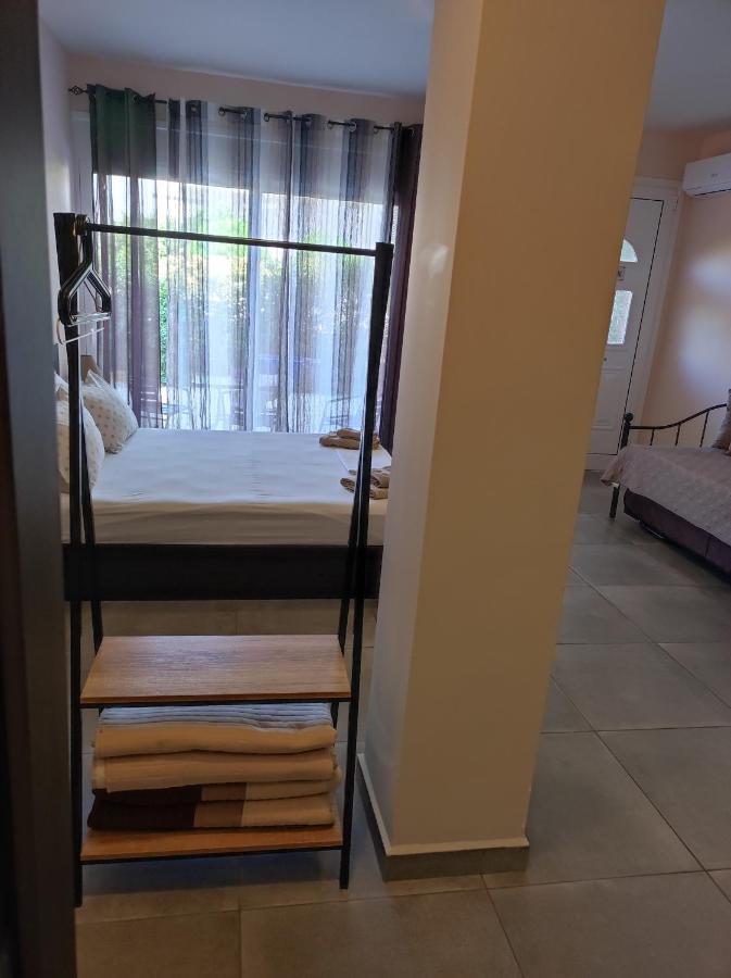 Apartment Phoenix Near The Airport Markópoulon