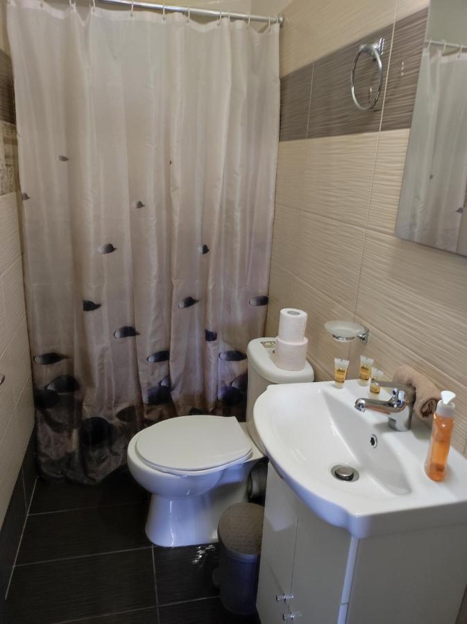 Apartment Phoenix Near The Airport Markópoulon